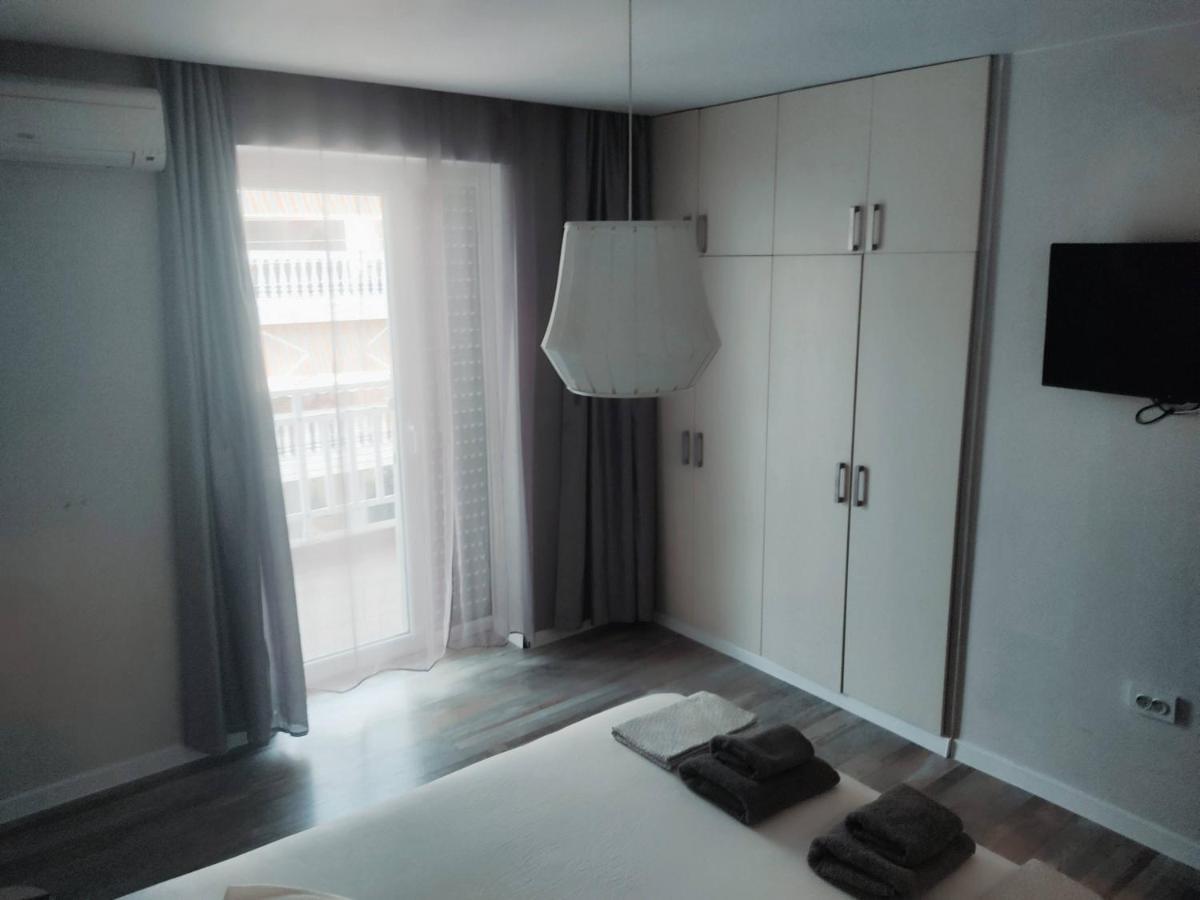 Aj Apartment Переа Экстерьер фото