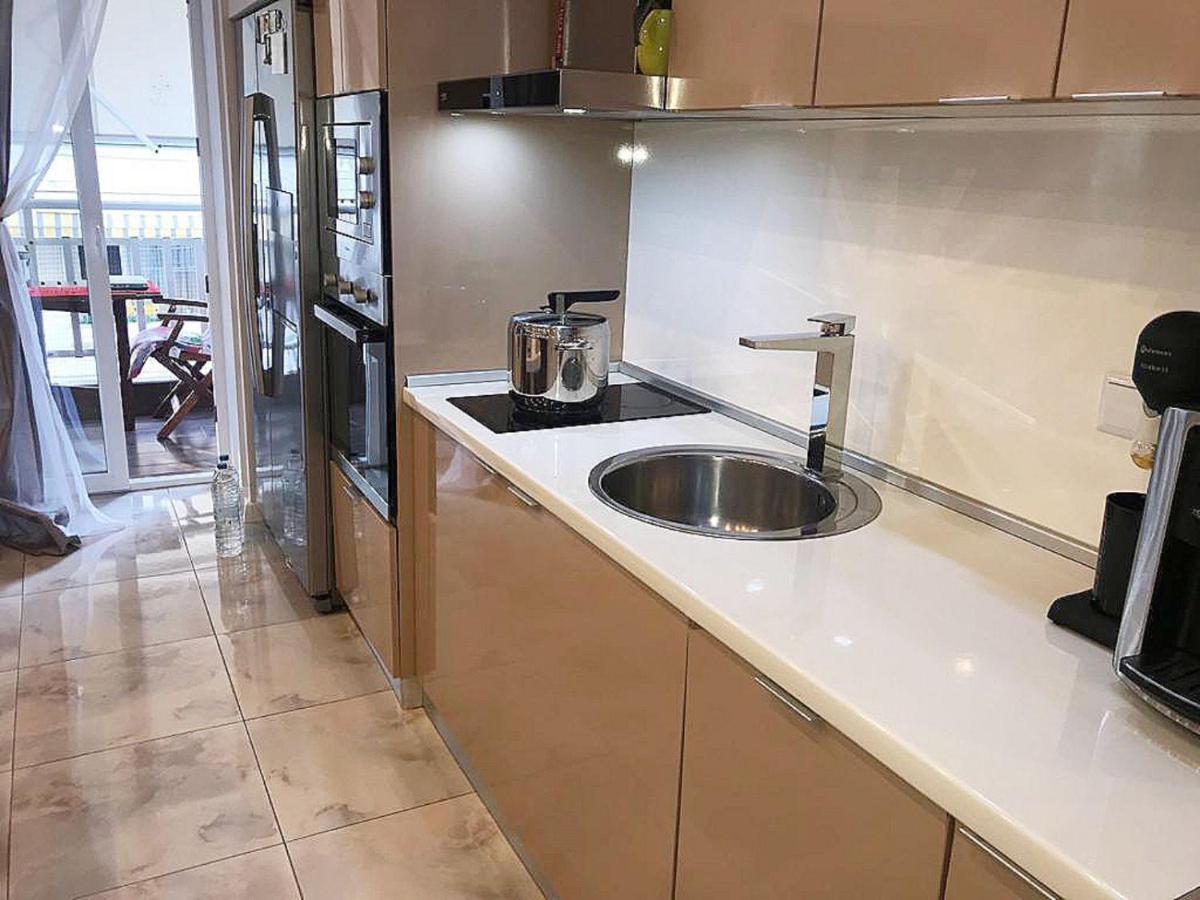 Aj Apartment Переа Экстерьер фото